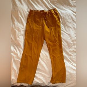 Lululemon Travel Pants Like New